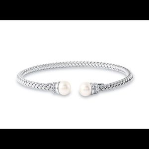 Helzberg Sterling Silver Pearl Bracelet